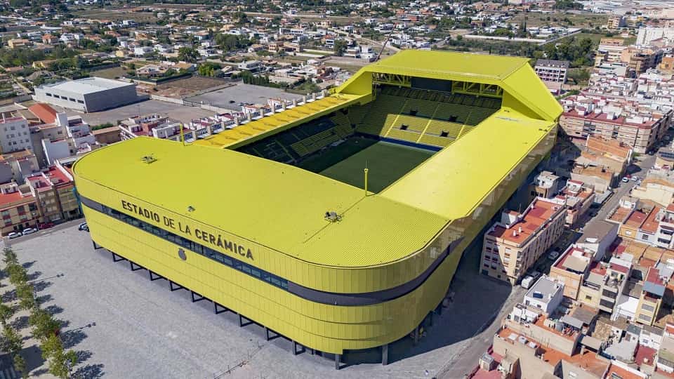 Villarreal Stadium - Estadio de la Cerámica - External View